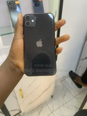 Apple iPhone 11 64 GB Black