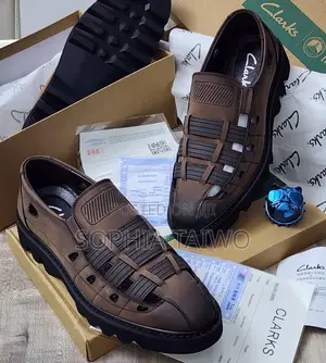 Quality Clarks Shoe
