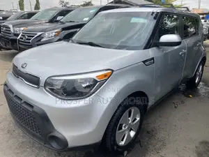 Kia Soul 4dr Wagon (1.6L 4cyl 6M) 2015 Silver
