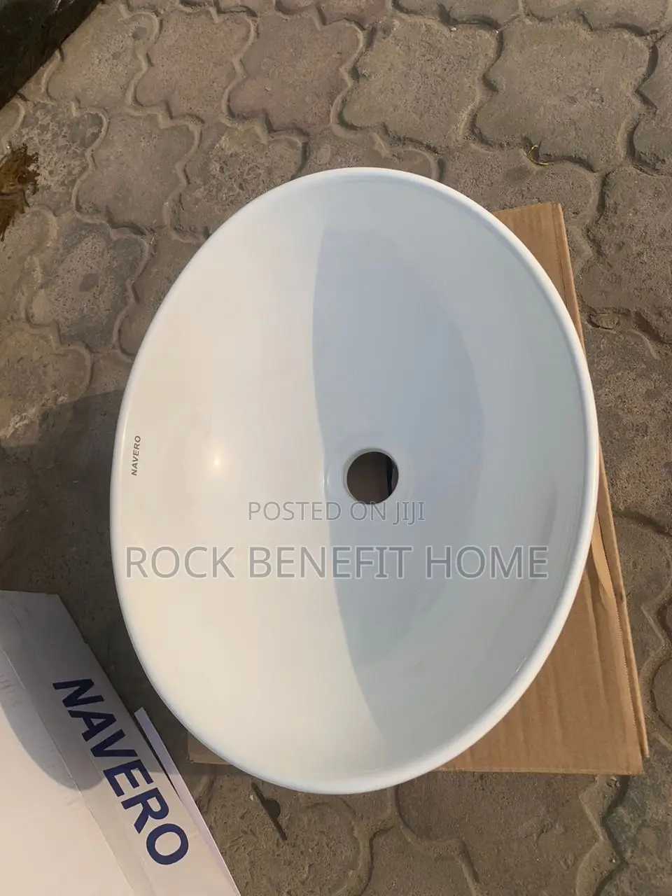 White Cabinet Basin