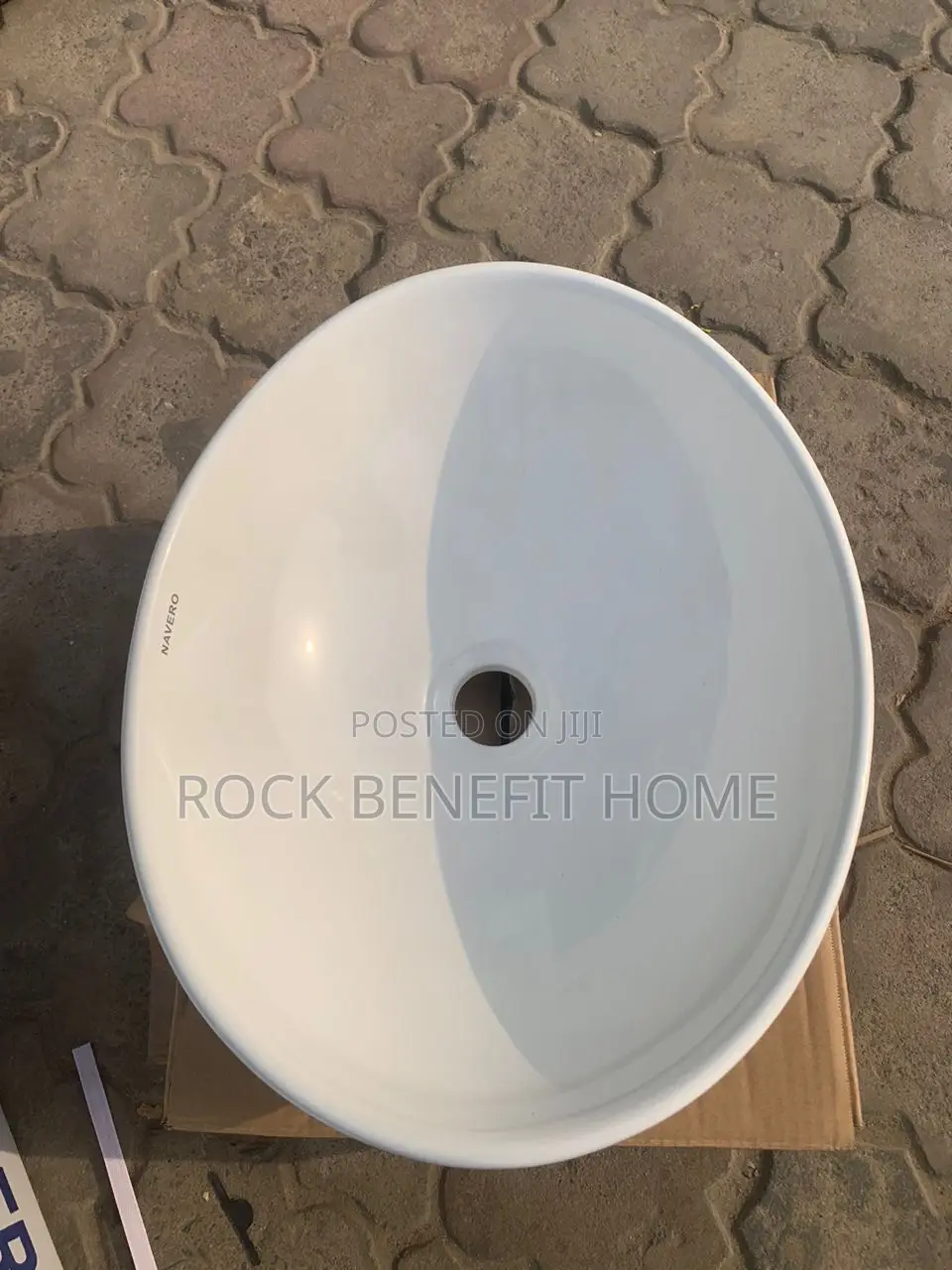 White Cabinet Basin