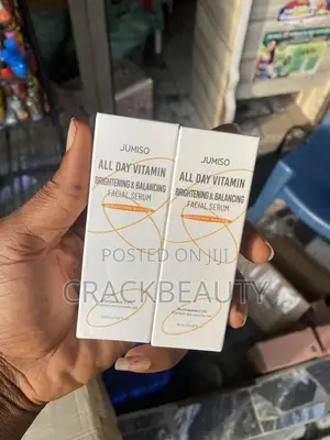 Jumiso All Day Vitamin Brightening Balancing Facial Serum