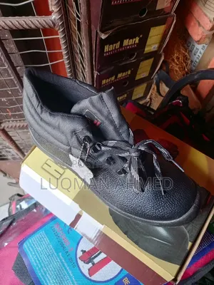 Hard Mark Safety Boot