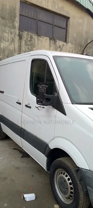 Mercedes-Benz Sprinter 2005 White