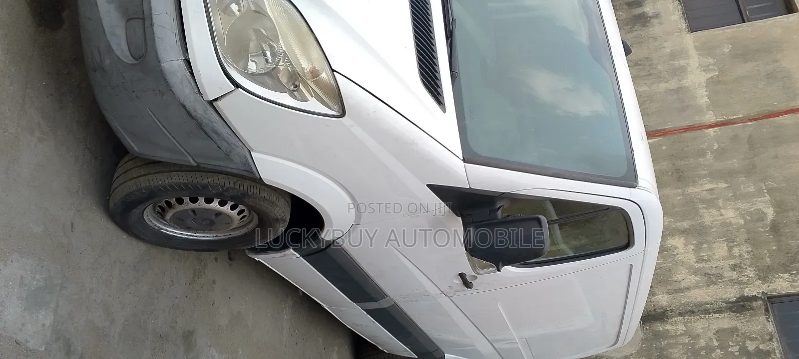Mercedes-Benz Sprinter 2005 White