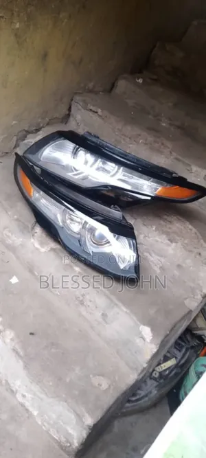 Range Rover Evoque 2013 Headlamp