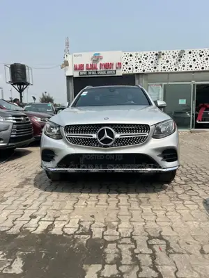 Mercedes-Benz GLC-Class 2018 Silver