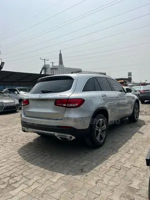 Mercedes-Benz GLC-Class 2018 Silver