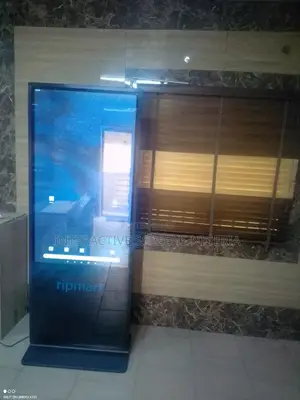 55 Inches Floor Standing Interactive Screen