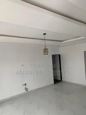 3bdrm Block of Flats in Majek, Sangotedo for rent