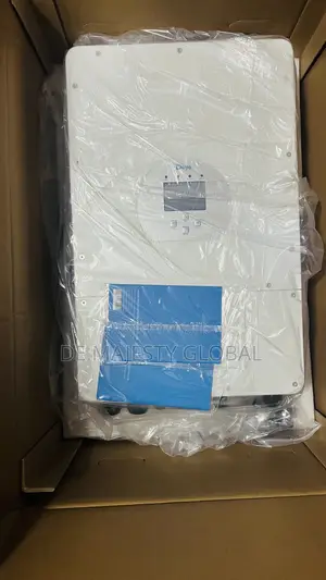 Deye 12kw 3phase Hybrid Inverter With 5yrs Warranty