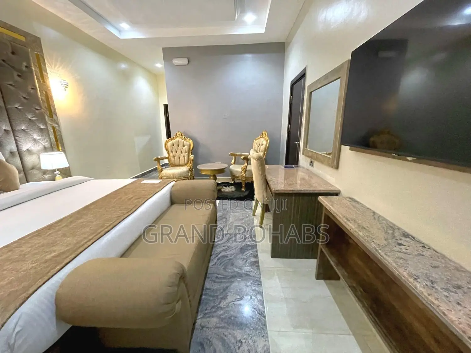 Executive Suite
