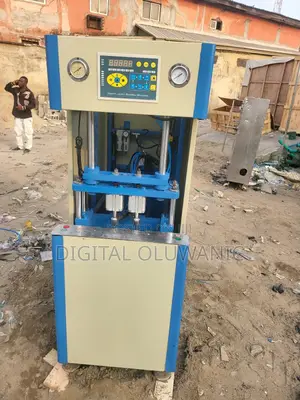 Tokunbo Pet Blowing Machine