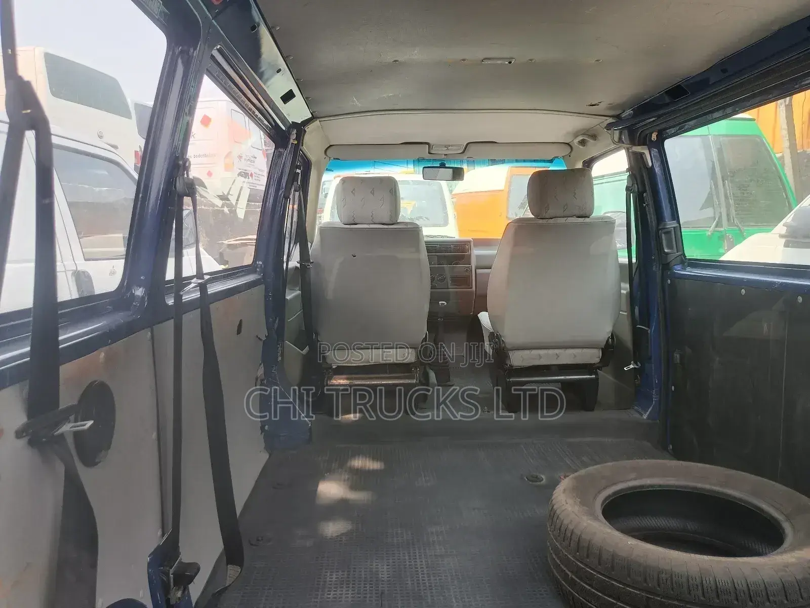 Volkswagen Transporter 2000 Blue