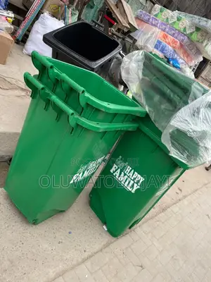 Photo - 240 Liters Happy Family Waste Bin