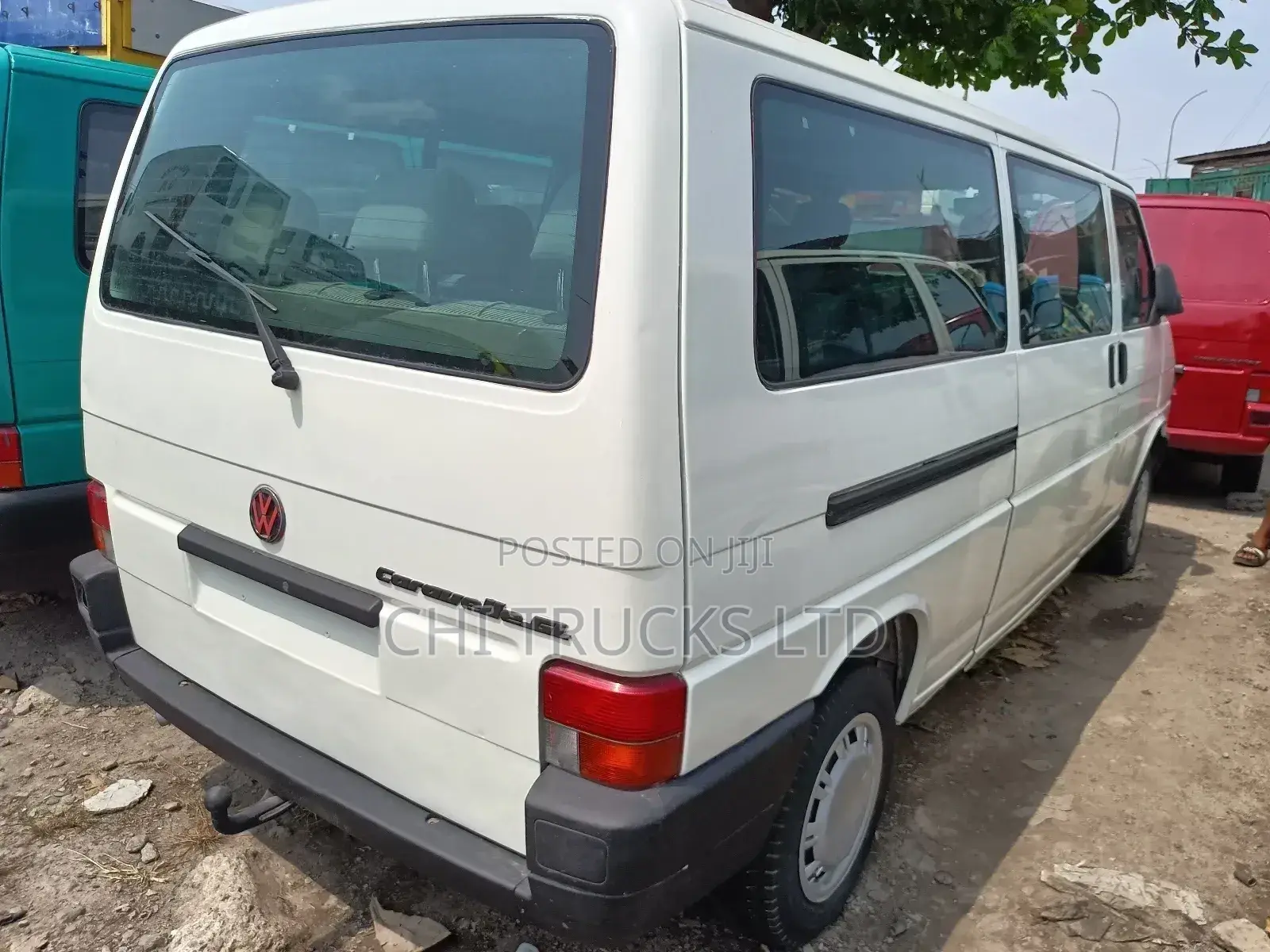 Volkswagen Transporter 2002 White