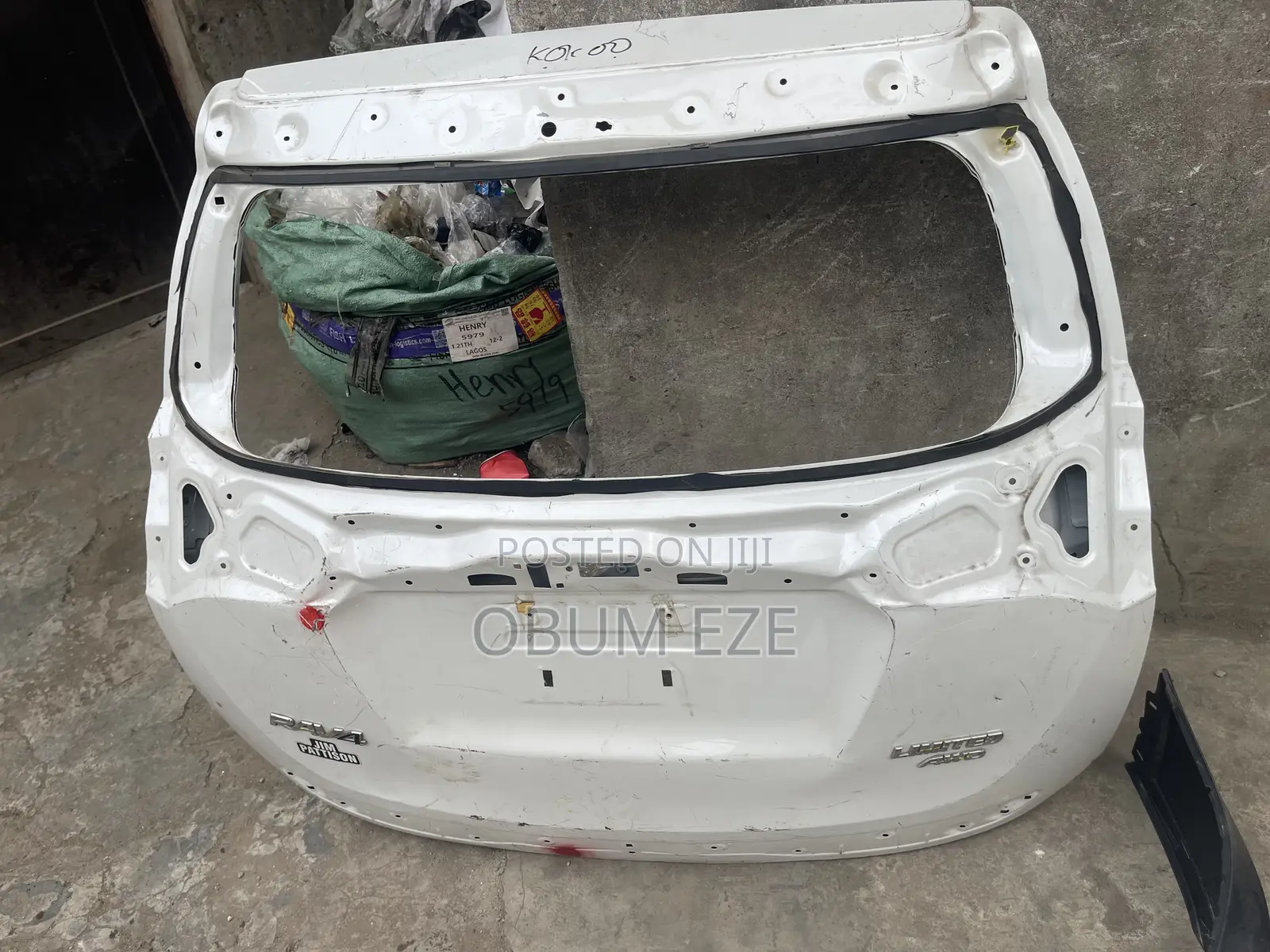 Boot RAV4 2017 Model