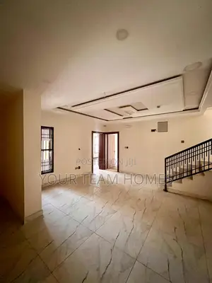 5bdrm Townhouse / Terrace in Maitama for rent