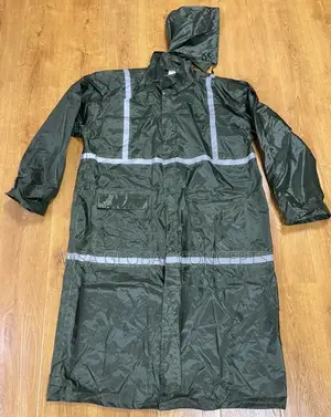 Gown Polyester Rain Coat With Reflective