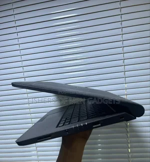 Laptop Dell Latitude 13 3340 8GB Intel Core I5 HDD 500GB