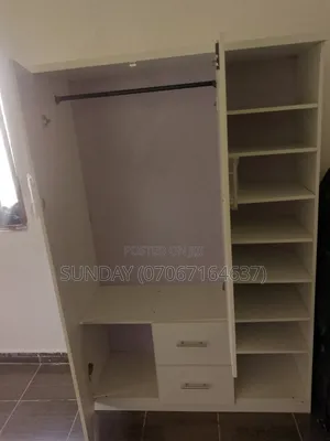 Photo - 6ft X 4ft Wardrobe (Off White Color)