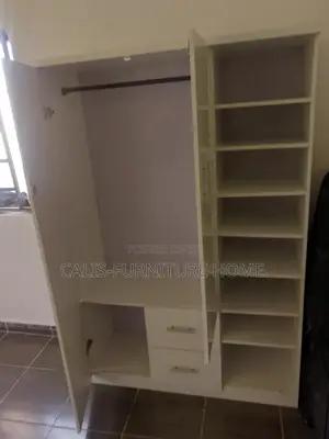 6ft X 4ft Wardrobe (Off White Color)