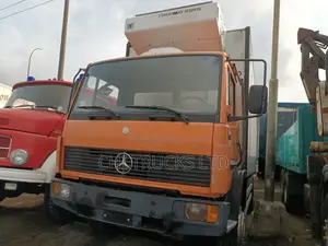 Mercedes Benz 1117 Cooling Truck Unit