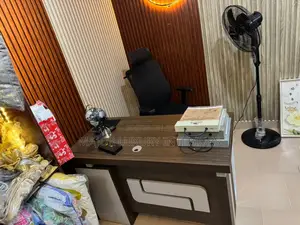 Executive Office Table And Chair Original