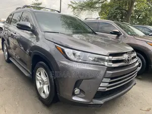 Toyota Highlander 2019 Gray