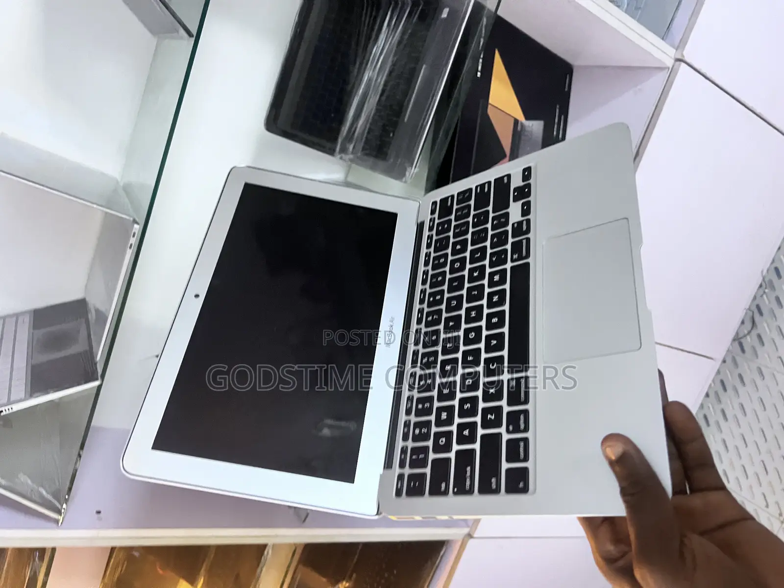 Laptop Apple MacBook 2014 4GB Intel Core I5 SSD 256GB
