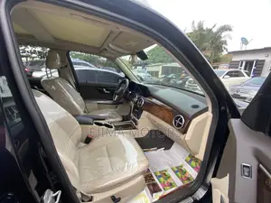 Mercedes-Benz GLK-Class 2015 Black