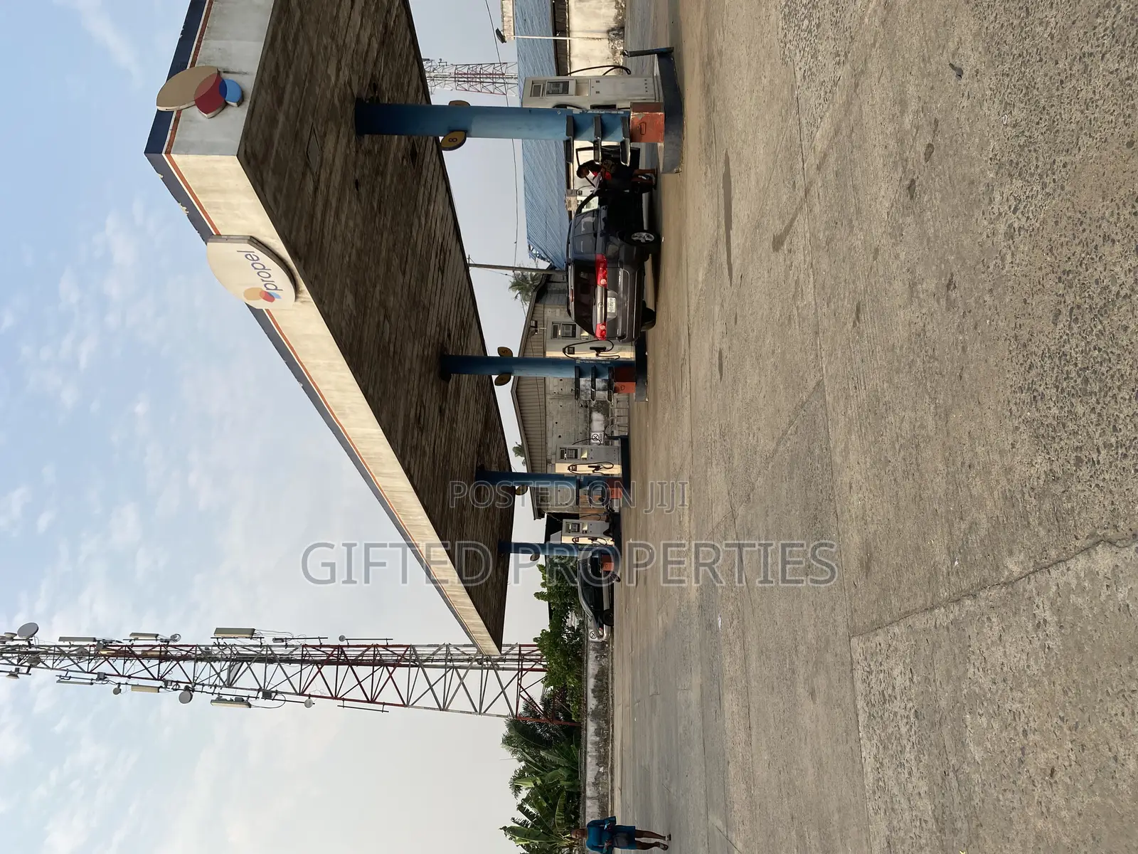 Filling Station With 7pumps on 4plots in Aba Rd