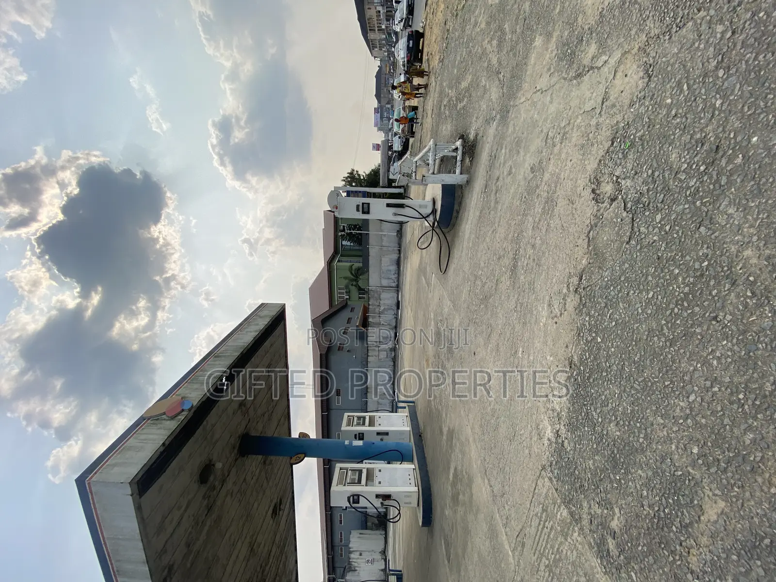 Filling Station With 7pumps on 4plots in Aba Rd