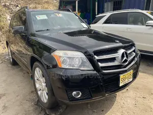 Mercedes-Benz GLK-Class 2011 Black
