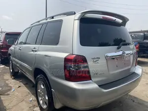 Toyota Highlander Limited V6 2005 Silver