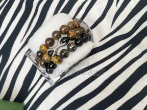 Handmade Unisex Macrame Bracelet