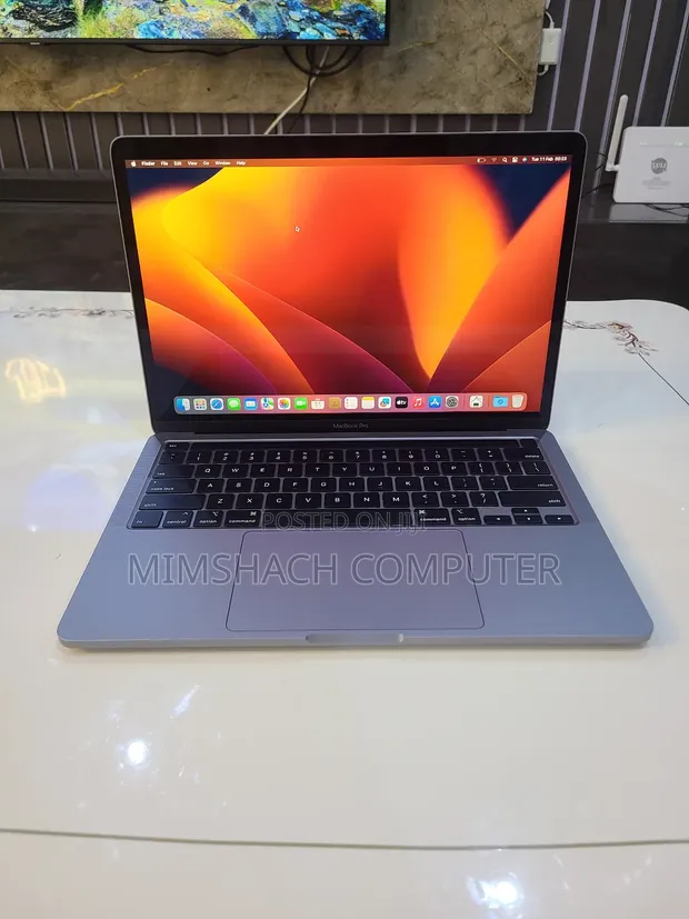 Laptop Apple MacBook Pro 2020 16GB Intel Core I7 SSD 512GB for