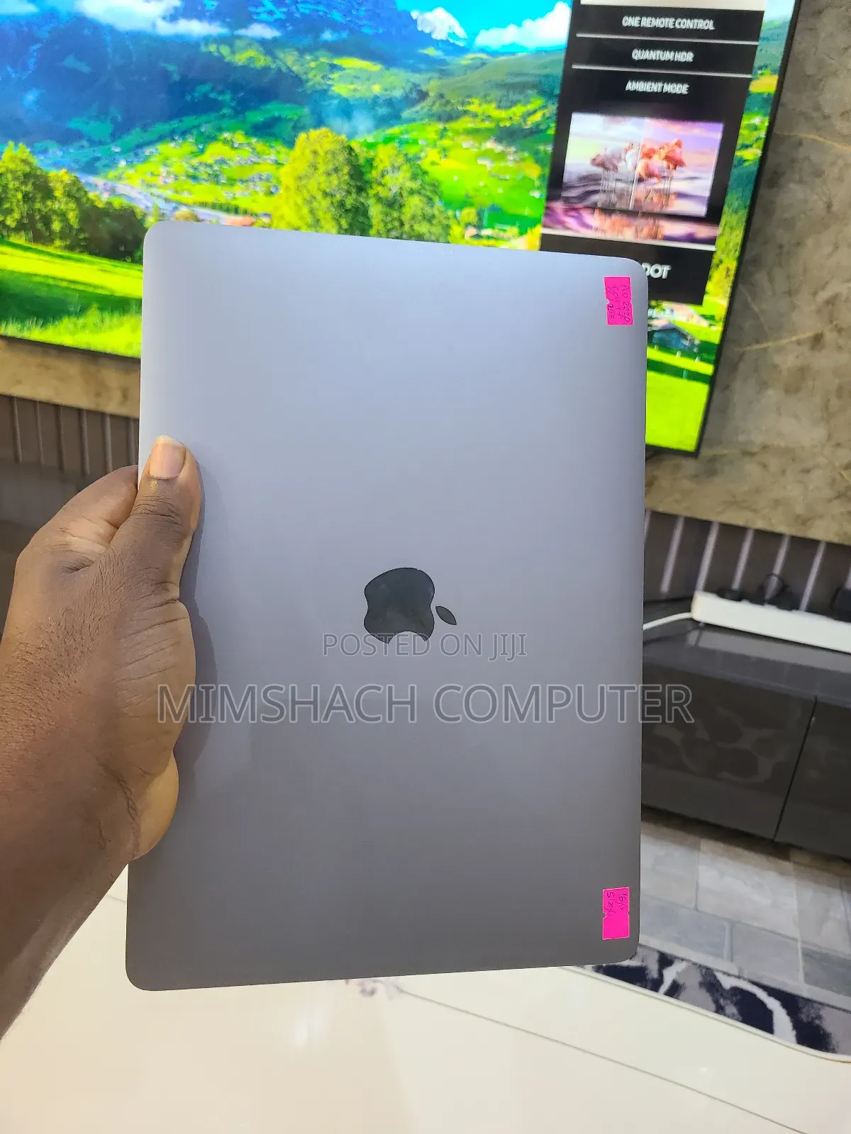 Laptop Apple MacBook Pro 2020 16GB Intel Core I7 SSD 512GB