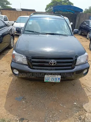 Photo - Toyota Highlander 2004 Black