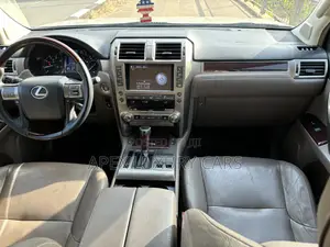 Lexus GX 2018 Gold