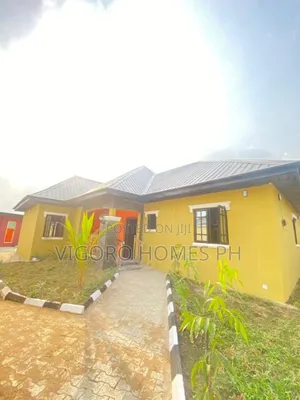3bdrm Bungalow in Rumuegbo, Port-Harcourt for sale