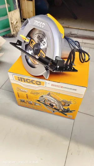 Cs2358 Ingco Circular Saw