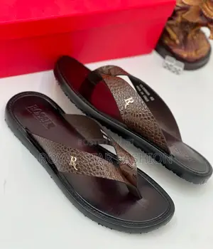Photo - Rossi Slipers