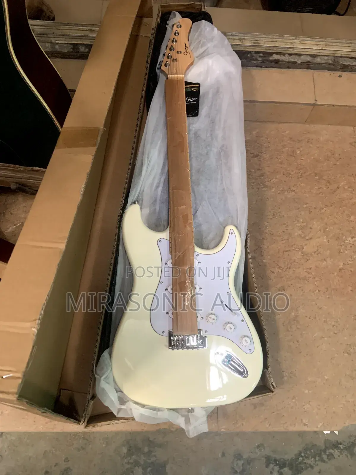 LG-2 Smiger 6 Strings Lead Guitar