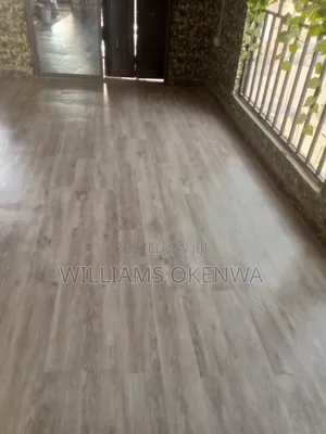 Vinyl Floor, Water Resistant Available in Abuja