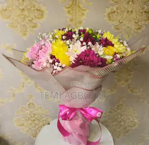 Colorful Real Flowers Bouquet