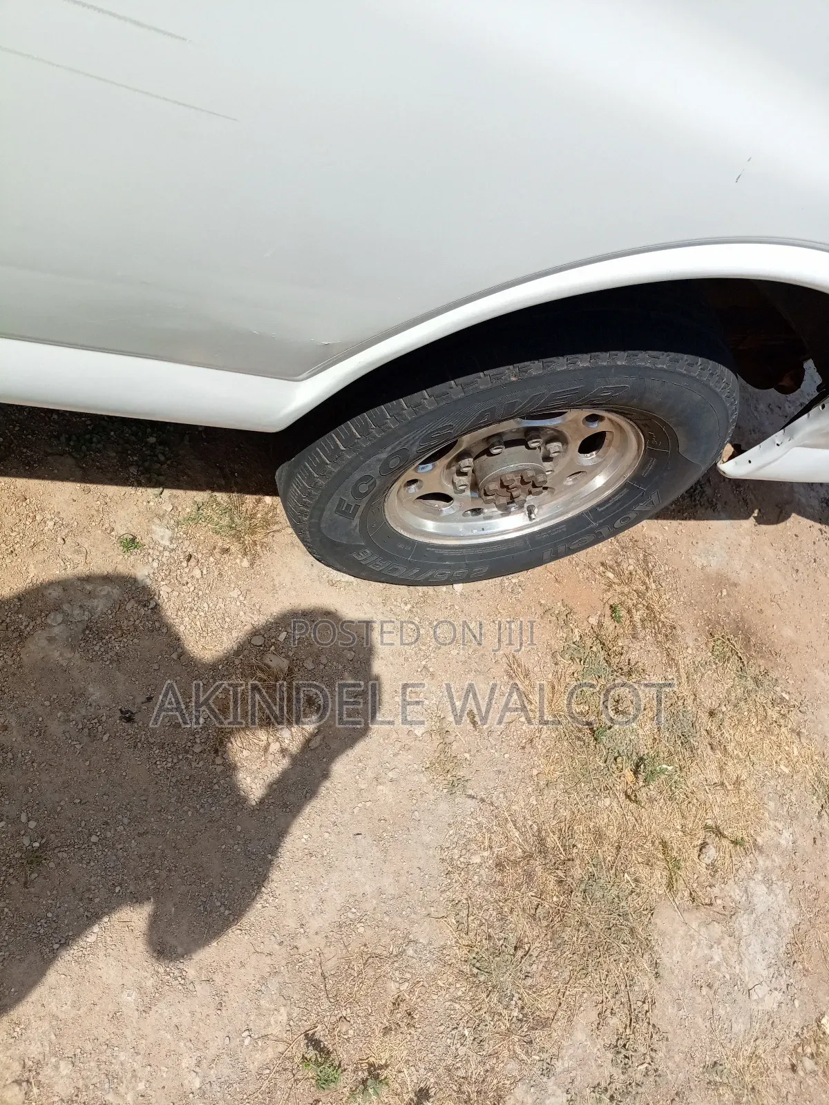 Chevrolet Shcool Bus 2008 White