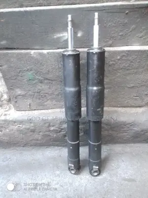 Toyota LX 570 Back Shock