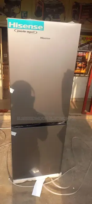 Hisense Expert Inverter Fridge Down Freezer With 5 Year's Wa