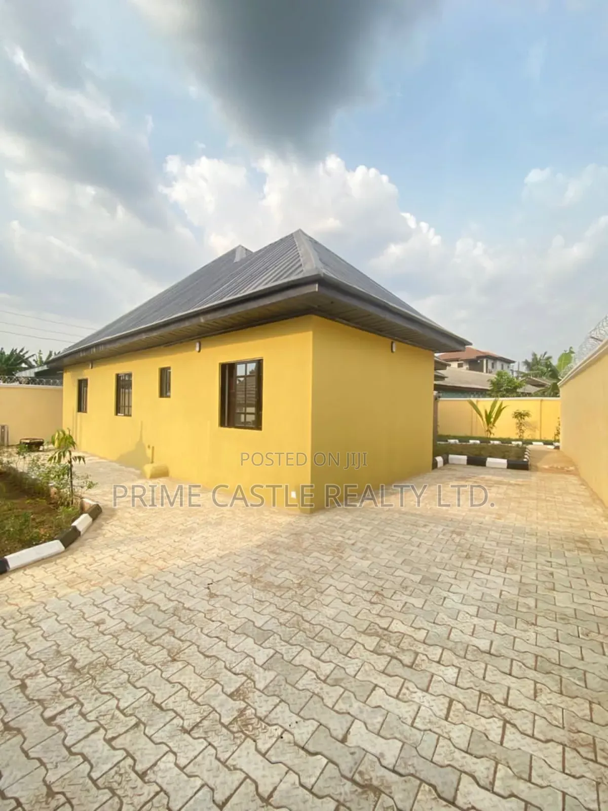 Furnished 3bdrm Bungalow in Rumuigbo for sale